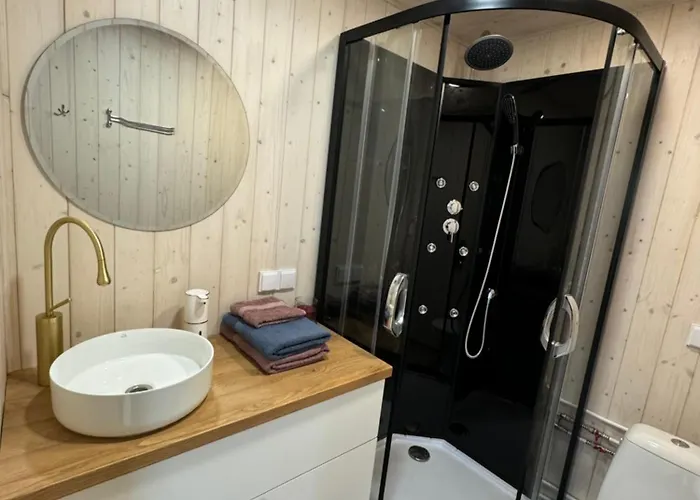 Nyaraló Kadaksalu With Sauna Hinnas *